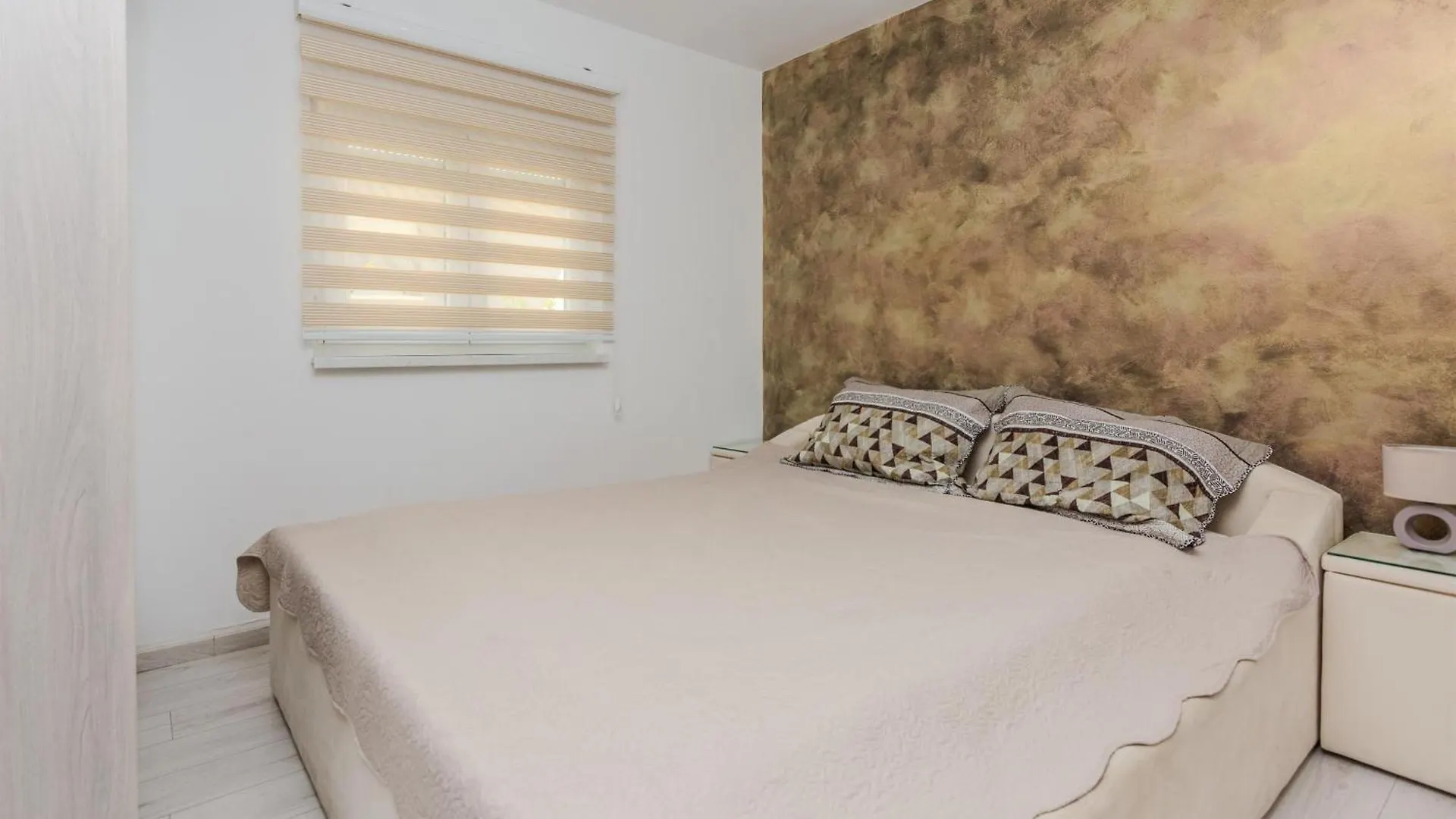 Apartments Lucica فير كرواتيا